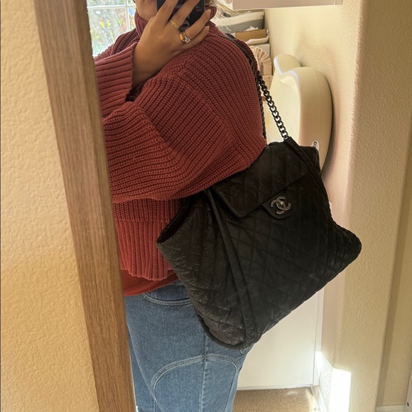 AUTH Chanel Tote Flap Bag - Picture 9 of 15